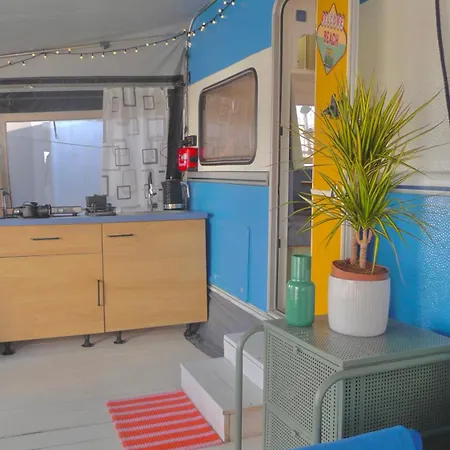 キャンプ場 Camper Bros - Wynajem Przyczepy Na Polwyspie, 10m Od Plazy, Klimatyzacja