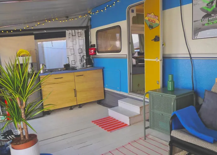 Camper Bros - Wynajem Przyczepy Na Polwyspie, 10m Od Plazy, Klimatyzacja 营地 亚斯塔尔尼亚